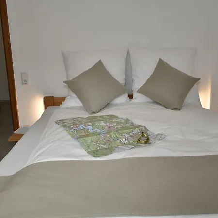 Gaestehaus Eifelsteig Guest house